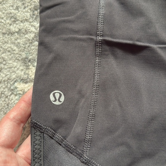 Lululemon Run Pace Crop Size 6 - Picture 10 of 11